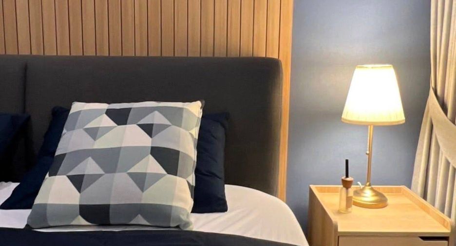 For rent 1 bed condo in Pathum Wan, Bangkok