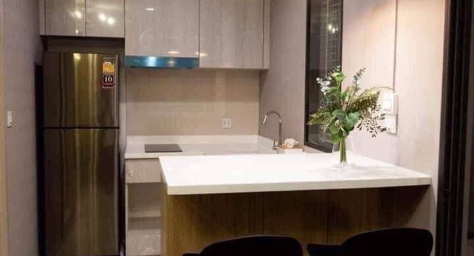 For rent 1 bed condo in Pathum Wan, Bangkok