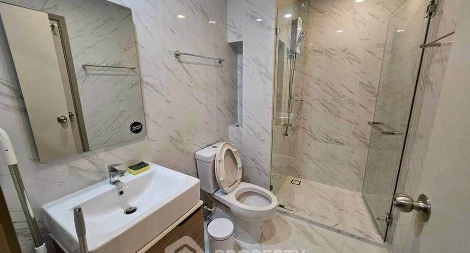Condo en alquiler de 2 habitaciones en Bang Na, Bangkok
