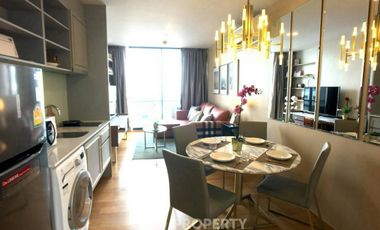 For rent 2 bedrooms condo in Sathon, Bangkok
