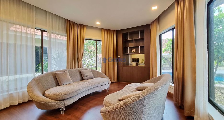 For rent 4 bedrooms house in East Pattaya, Pattaya