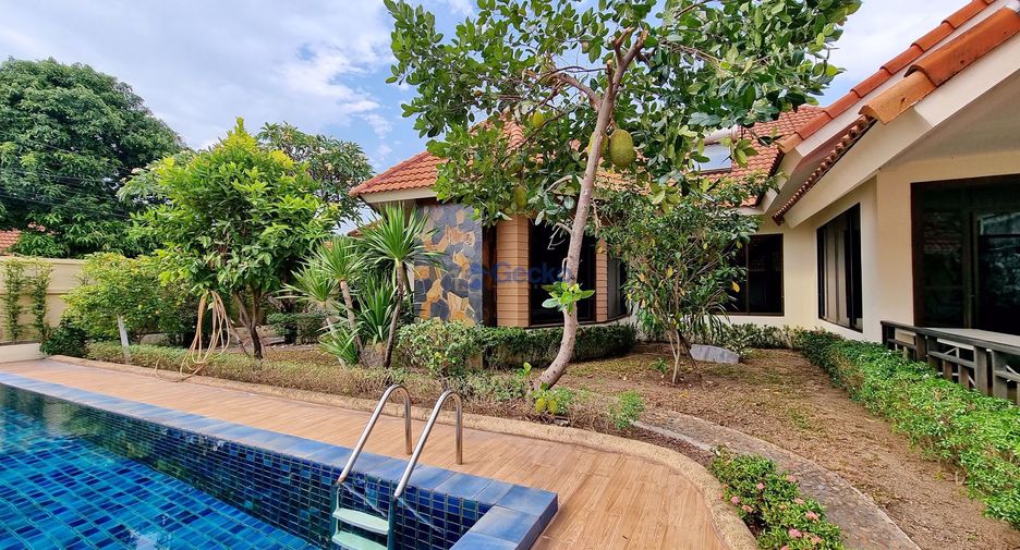 For rent 4 bedrooms house in East Pattaya, Pattaya