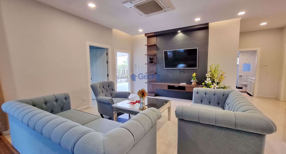 For rent 4 bedrooms house in East Pattaya, Pattaya
