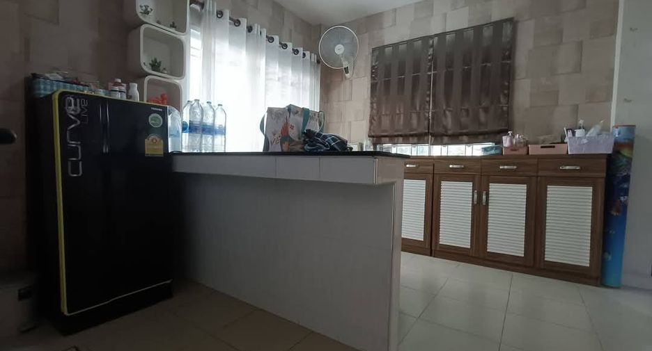出售 3 卧室 独立屋 在 Khlong Sam Wa, 曼谷