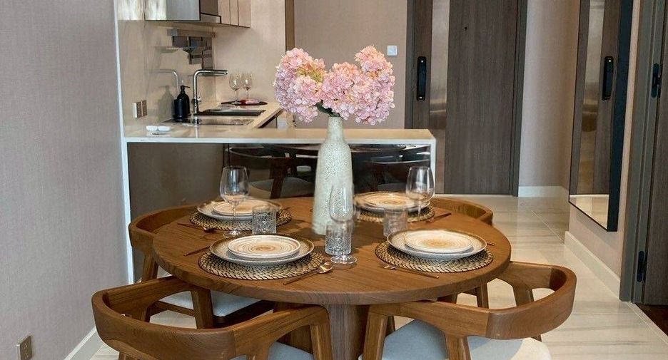 For rent 1 bed condo in Sathon, Bangkok
