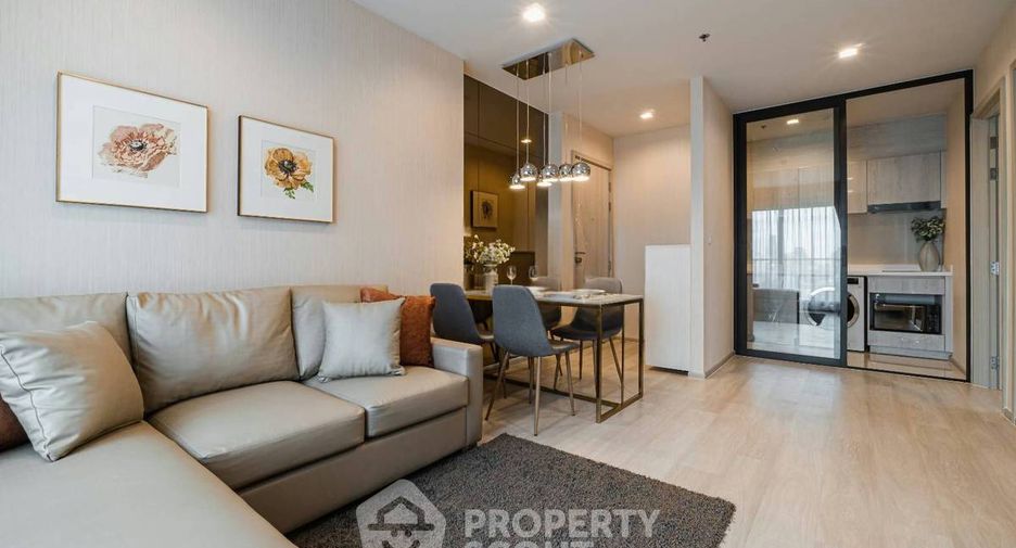 For rent 2 bedrooms condo in Pathum Wan, Bangkok