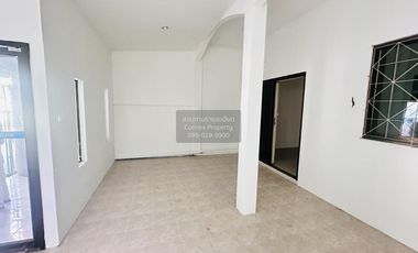 For sale 2 bedrooms house in Mueang Ubon Ratchathani, Ubon Ratchathani