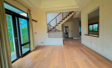 For sale 4 bedrooms house in Mueang Pathum Thani, Pathum Thani