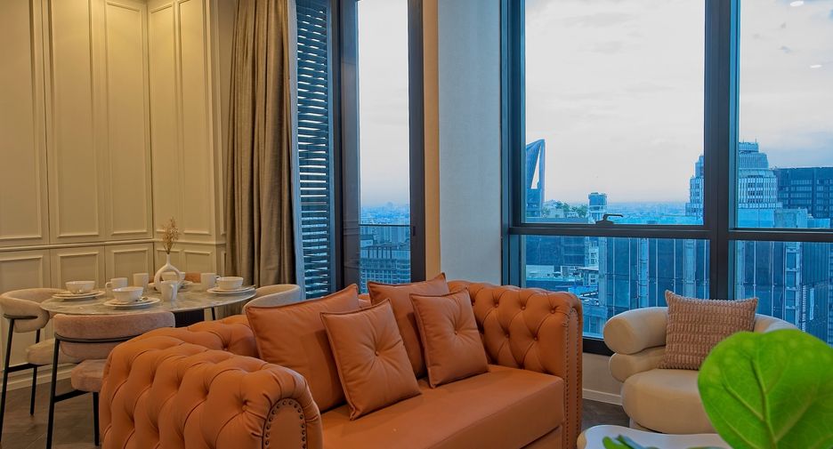 Wohnung zur Miete und zum Kauf mit 2 Zimmer in Khlong Toei, Bangkok