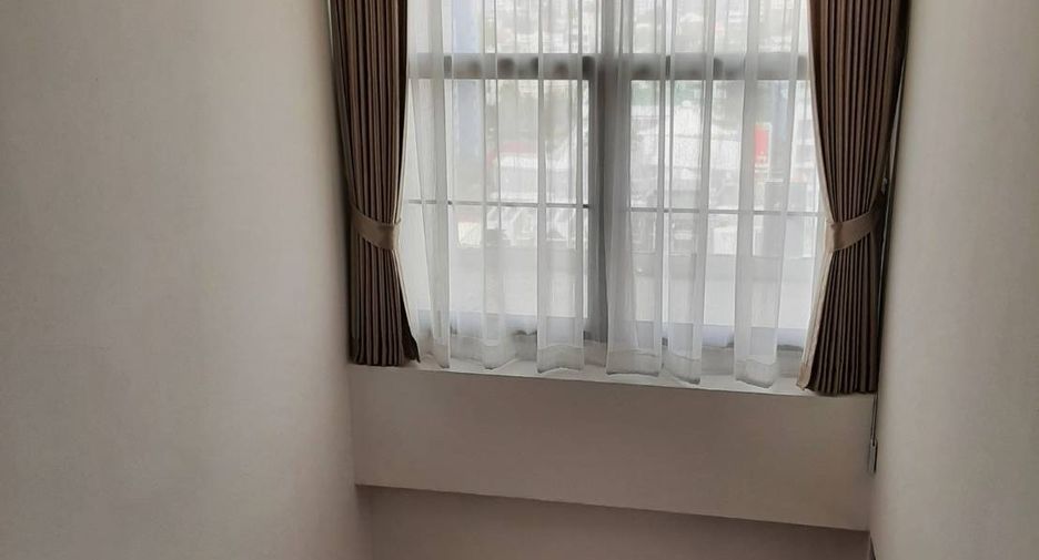 Wohnung zur Miete mit 4 Zimmer in Khlong Toei, Bangkok