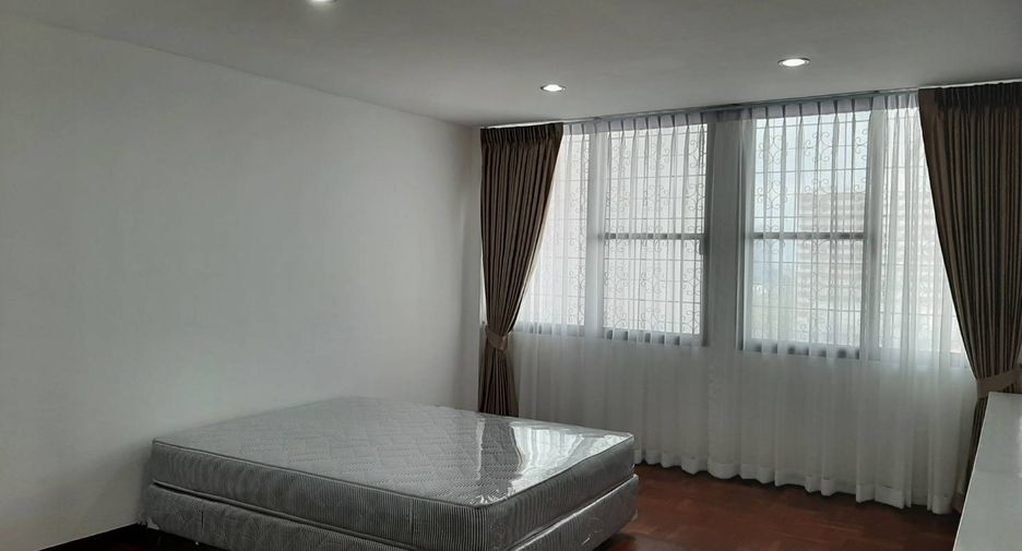 Wohnung zur Miete mit 4 Zimmer in Khlong Toei, Bangkok