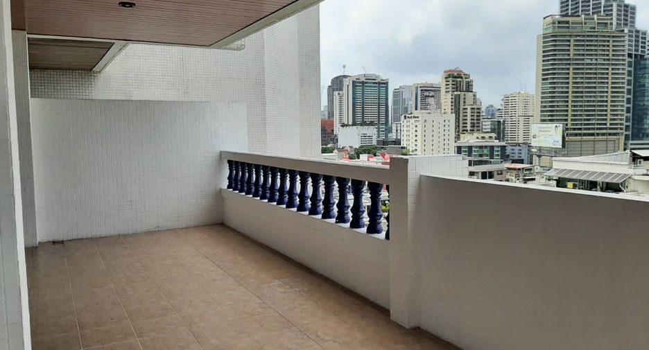 Wohnung zur Miete mit 4 Zimmer in Khlong Toei, Bangkok