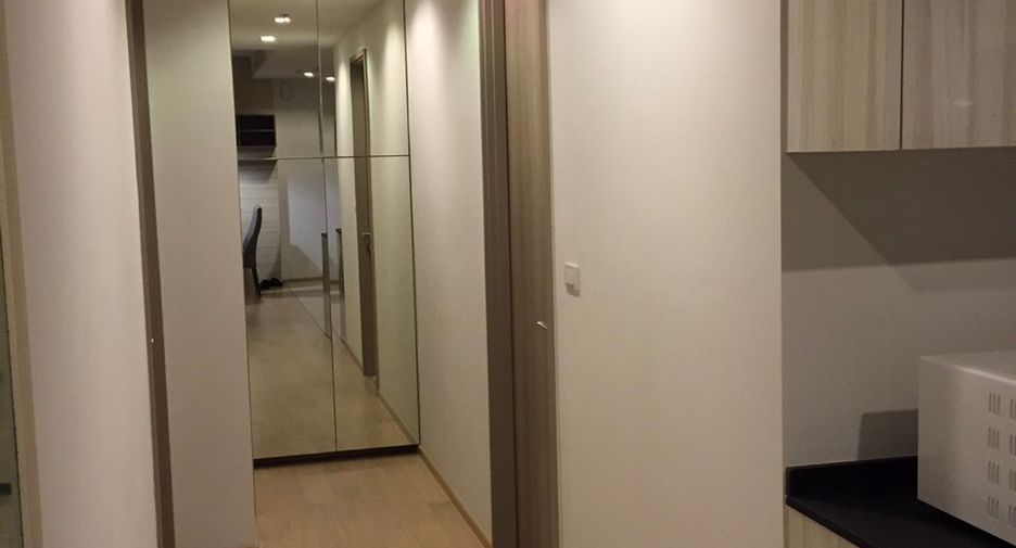 Condo en alquiler de 2 habitaciones en Watthana, Bangkok
