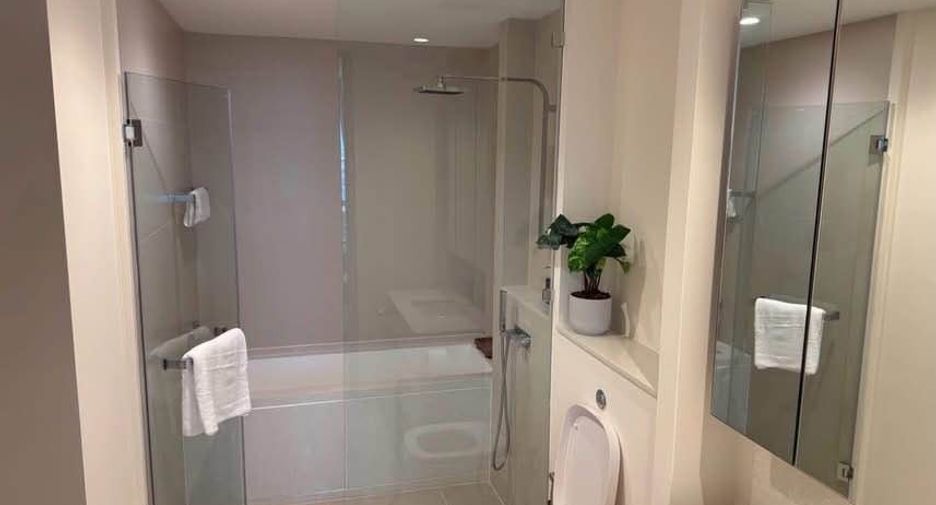 Condo en alquiler de 2 habitaciones en Sathon, Bangkok