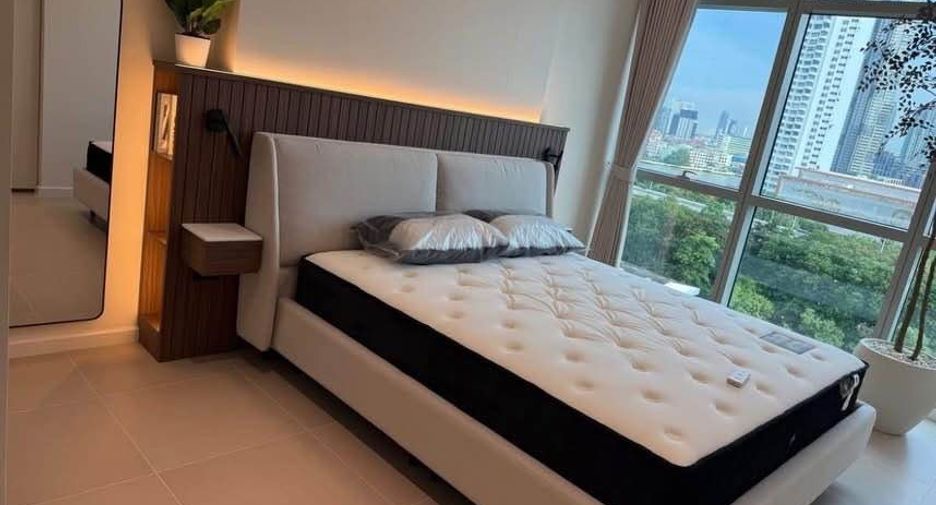Condo en alquiler de 2 habitaciones en Sathon, Bangkok