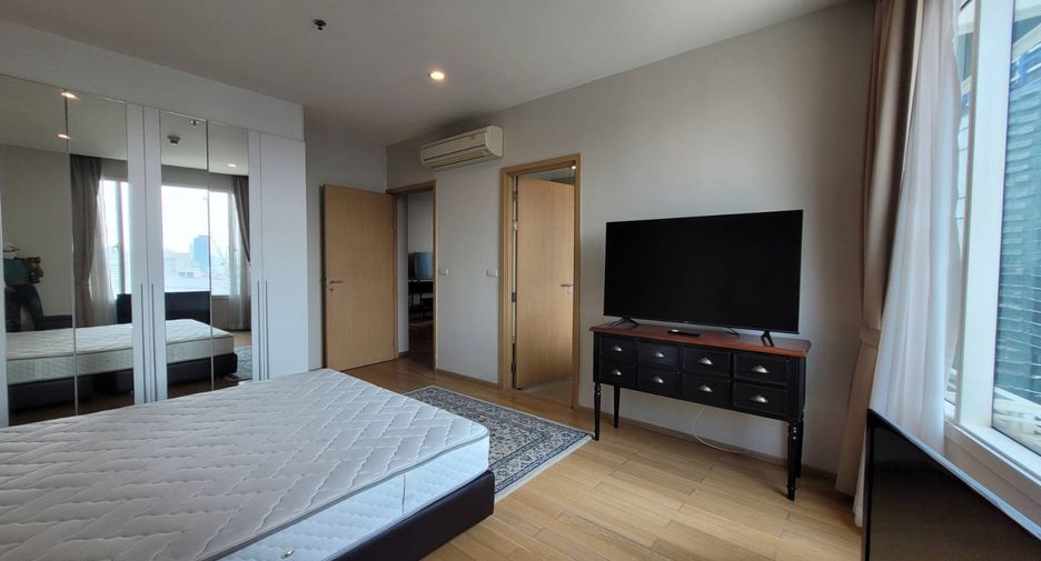 À louer 3 chambres condo à Khlong Toei, Bangkok