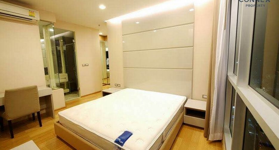 À louer 2 chambres condo à Watthana, Bangkok