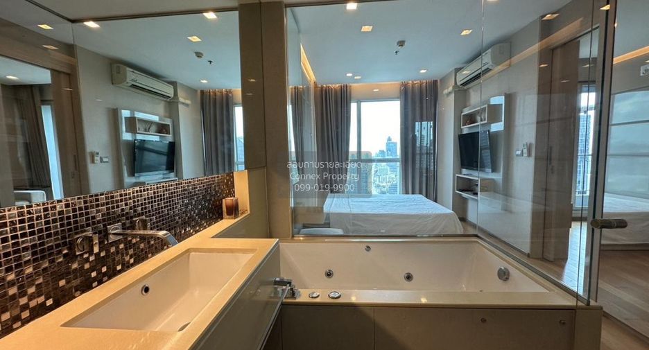 À louer 1 chambre condo à Watthana, Bangkok