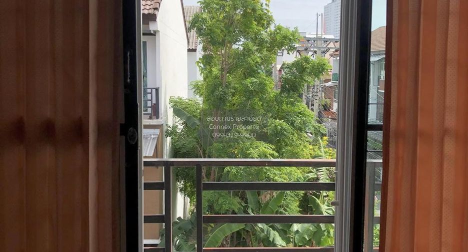 出租 3 卧室 联排别墅 在 Pak Kret, Nonthaburi