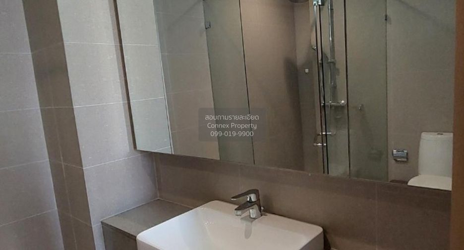For rent 2 bedrooms condo in Pathum Wan, Bangkok