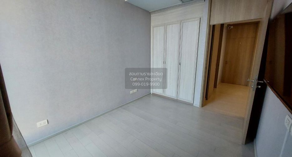 For rent 2 bedrooms condo in Pathum Wan, Bangkok
