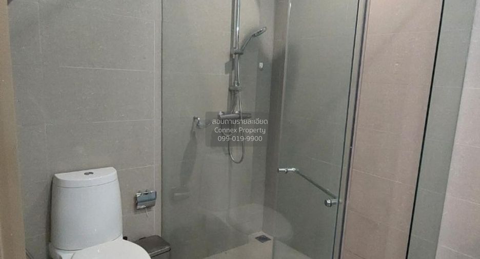 For rent 2 bedrooms condo in Pathum Wan, Bangkok
