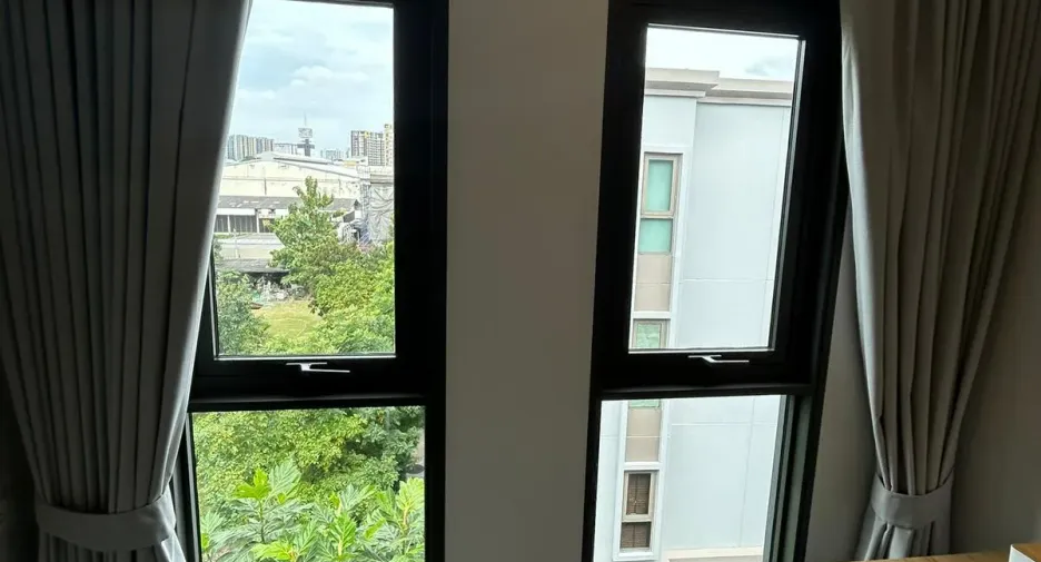For rent 1 bed condo in Bangkok Noi, Bangkok