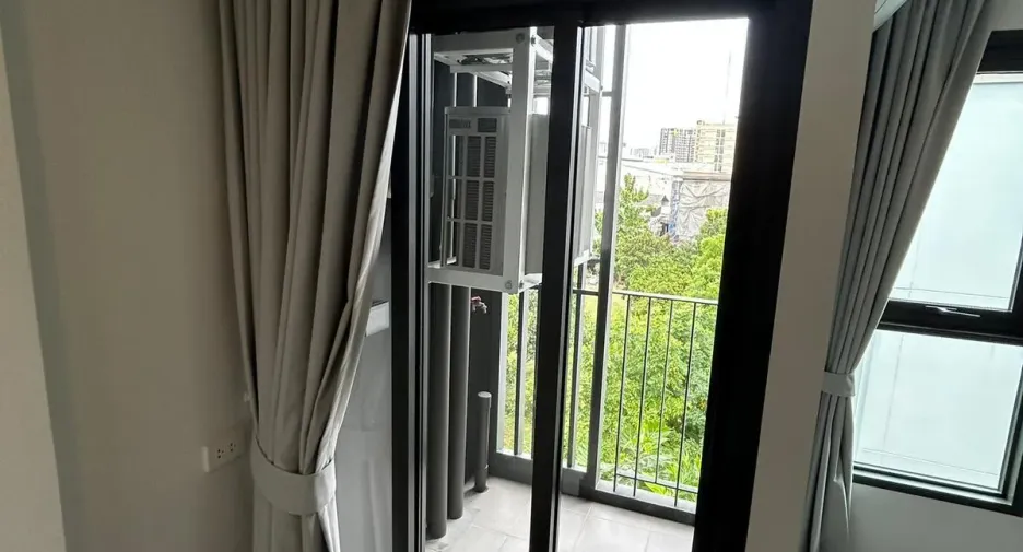 For rent 1 bed condo in Bangkok Noi, Bangkok