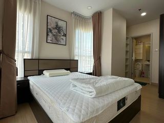For rent 2 bedrooms condo in Bang Kapi, Bangkok