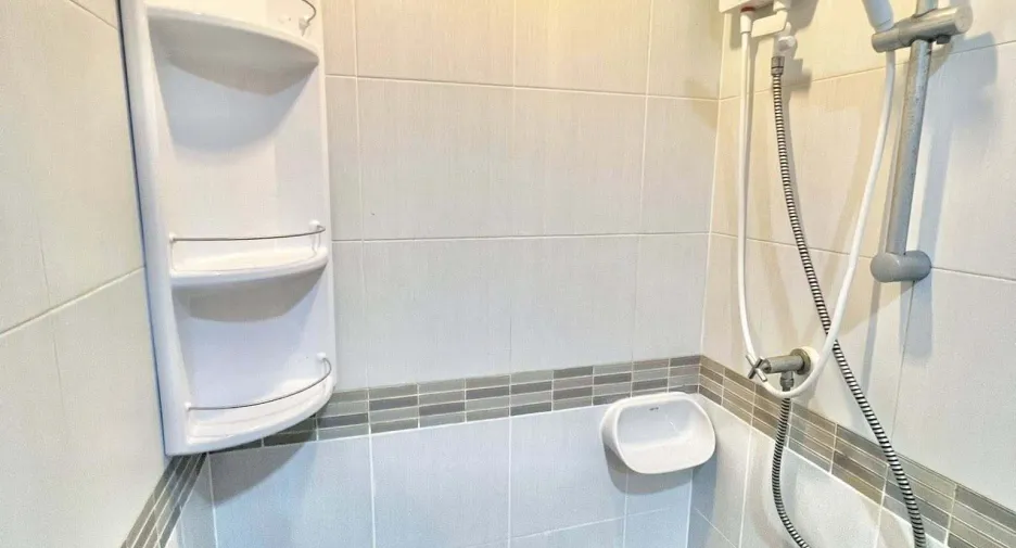 For sale and for rent 1 bed condo in Huai Khwang, Bangkok