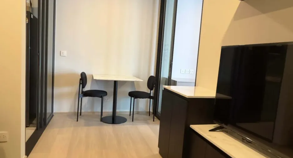 Wohnung zur Miete mit 1 Zimmer in Phra Khanong, Bangkok