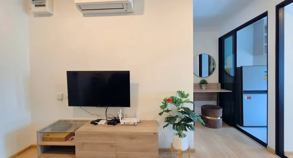 Wohnung zur Miete mit 1 Zimmer in Wang Thonglang, Bangkok