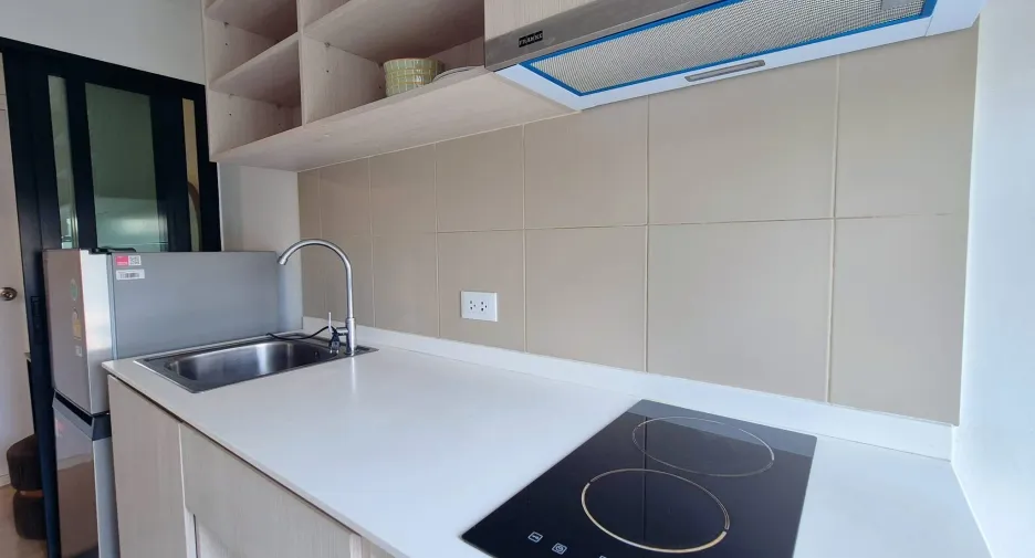 Wohnung zur Miete mit 1 Zimmer in Wang Thonglang, Bangkok