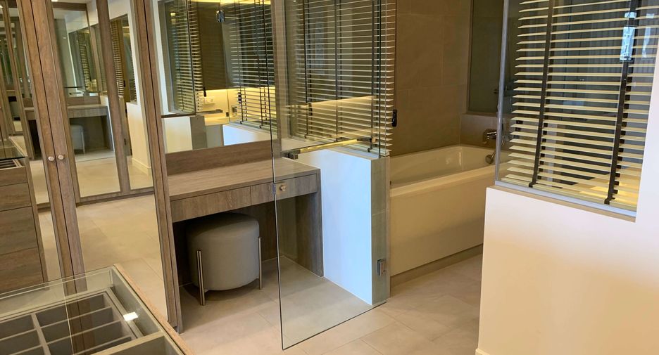 Wohnung zur Miete mit 3 Zimmer in Sathon, Bangkok