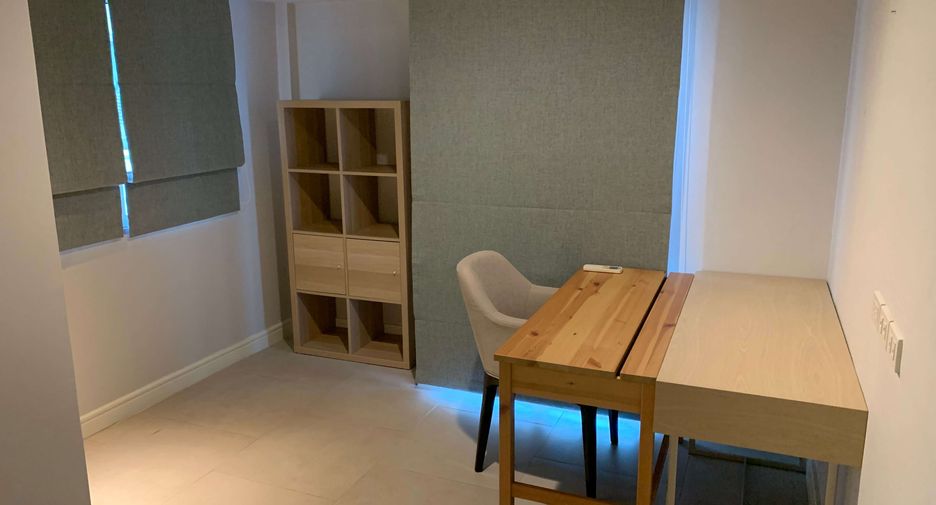 Wohnung zur Miete mit 3 Zimmer in Sathon, Bangkok