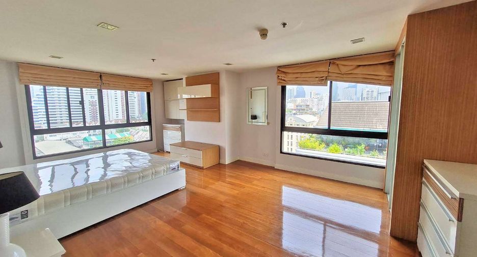 À louer 2 chambres condo à Watthana, Bangkok