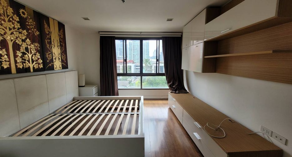 For rent 2 ベッドルーム condo in Watthana, Bangkok