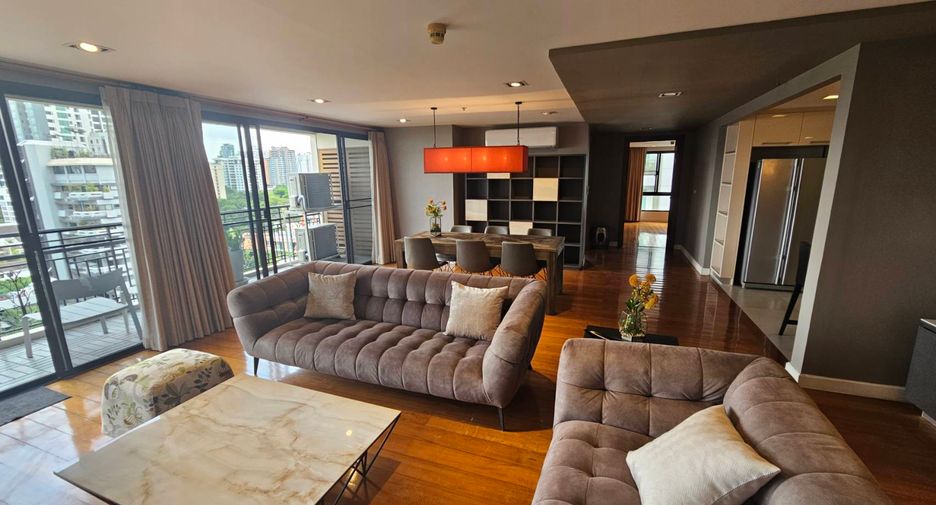 For rent 2 ベッドルーム condo in Watthana, Bangkok