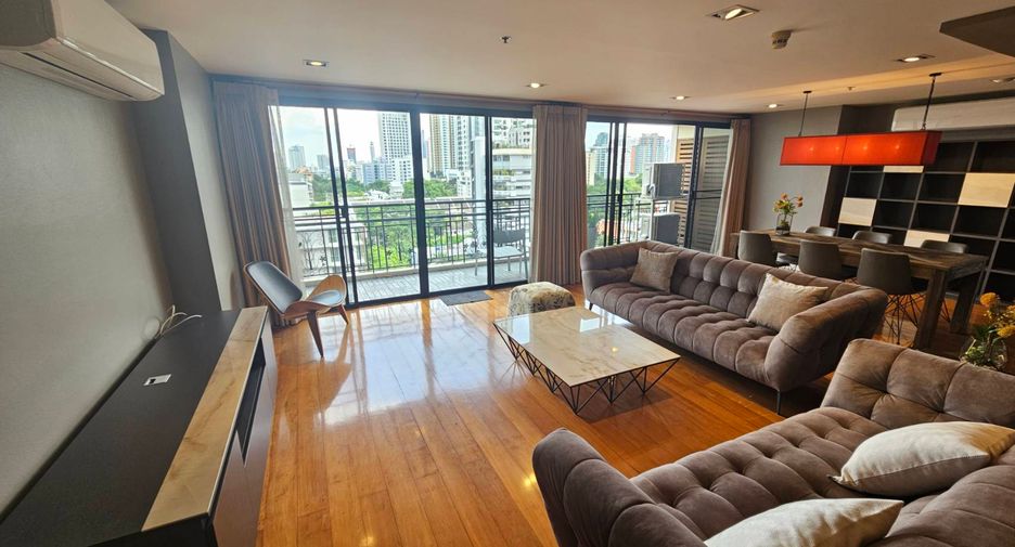 For rent 2 ベッドルーム condo in Watthana, Bangkok