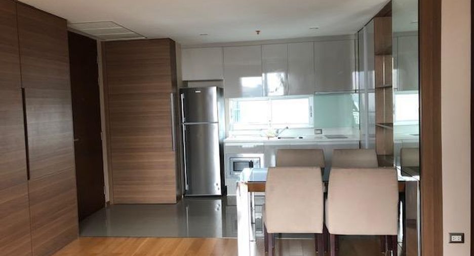 For rent 2 bedrooms condo in Watthana, Bangkok