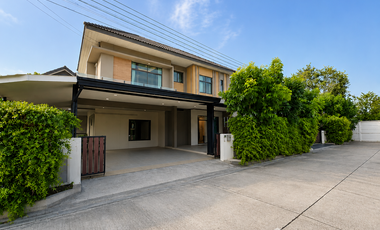 For sale and for rent 4 bedrooms house in Pak Kret, Nonthaburi