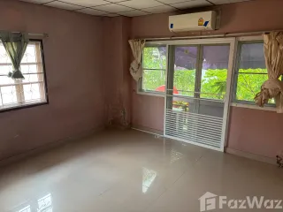 For sale 3 bedrooms townhouse in Bangkok Yai, Bangkok