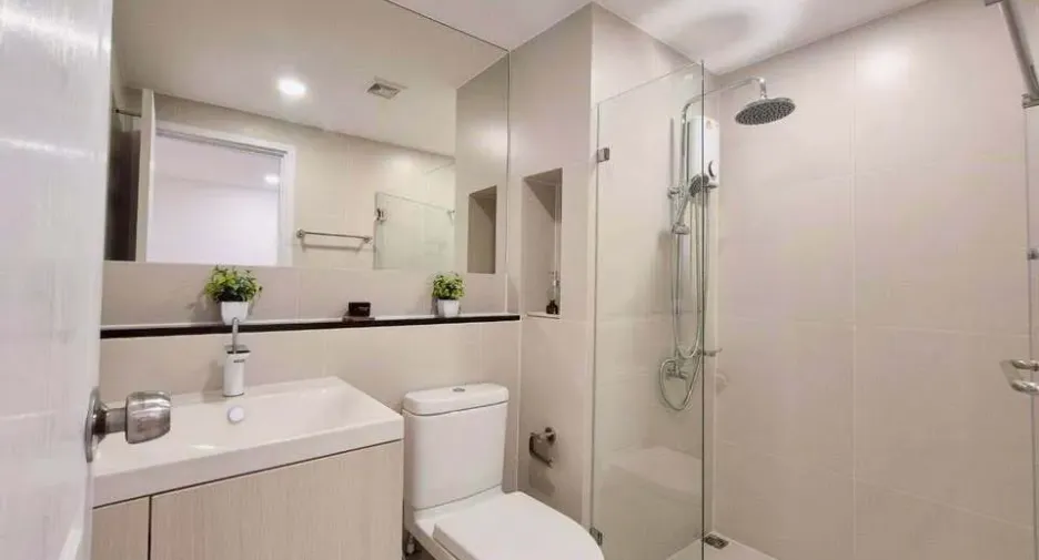 Wohnung zur Miete mit 1 Zimmer in Bang Na, Bangkok