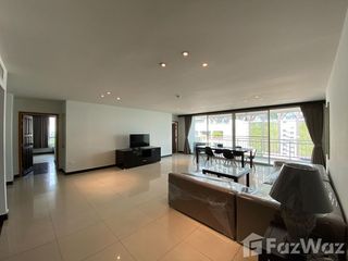 For rent 3 ベッドルーム condo in Sathon, Bangkok