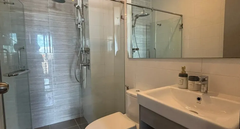 For rent 1 Beds condo in Watthana, Bangkok