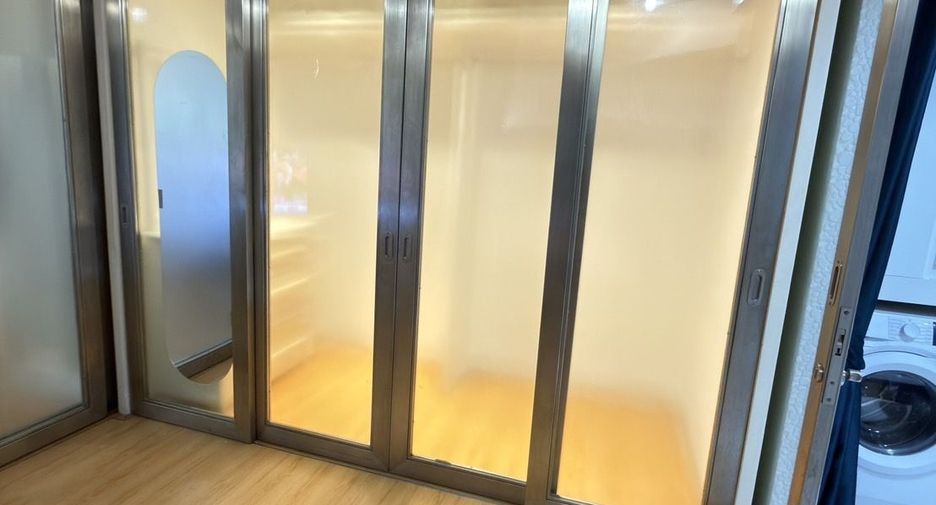Wohnung zur Miete mit 1 Zimmer in Watthana, Bangkok