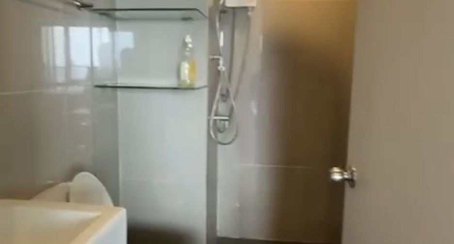 For sale 2 ベッドルーム condo in Bang Sue, Bangkok
