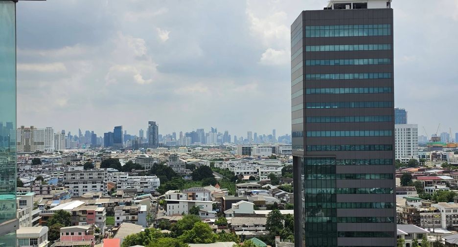 For rent 2 ベッドルーム condo in Yan Nawa, Bangkok