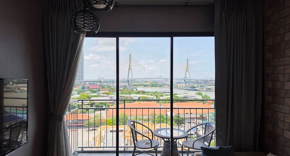 For rent 2 ベッドルーム condo in Yan Nawa, Bangkok
