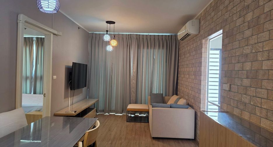 For rent 2 ベッドルーム condo in Yan Nawa, Bangkok
